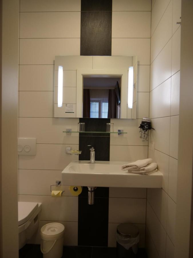 Lugerfarm Hotell Melk Eksteriør bilde