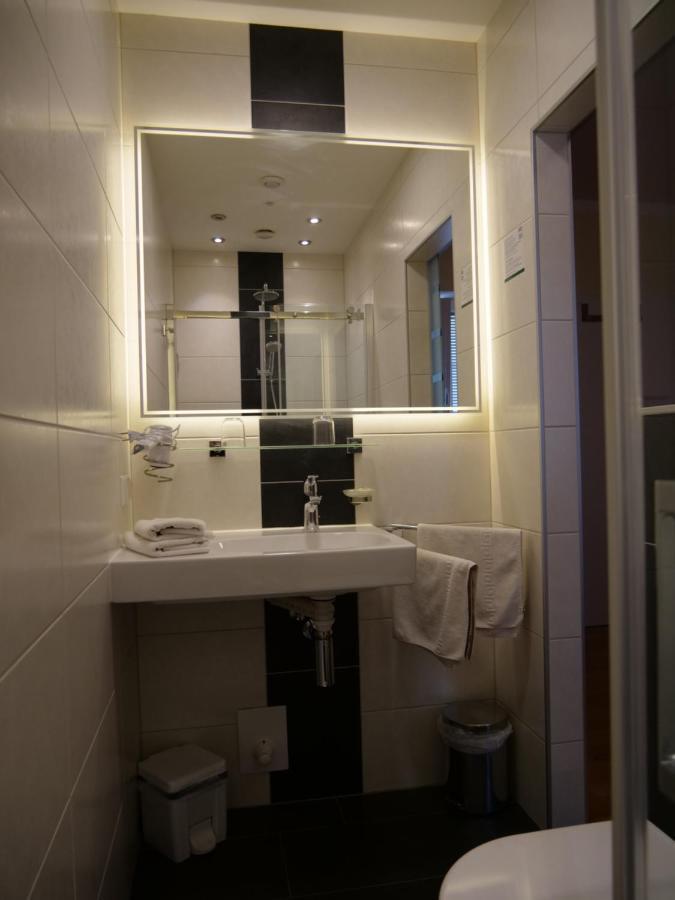 Lugerfarm Hotell Melk Eksteriør bilde